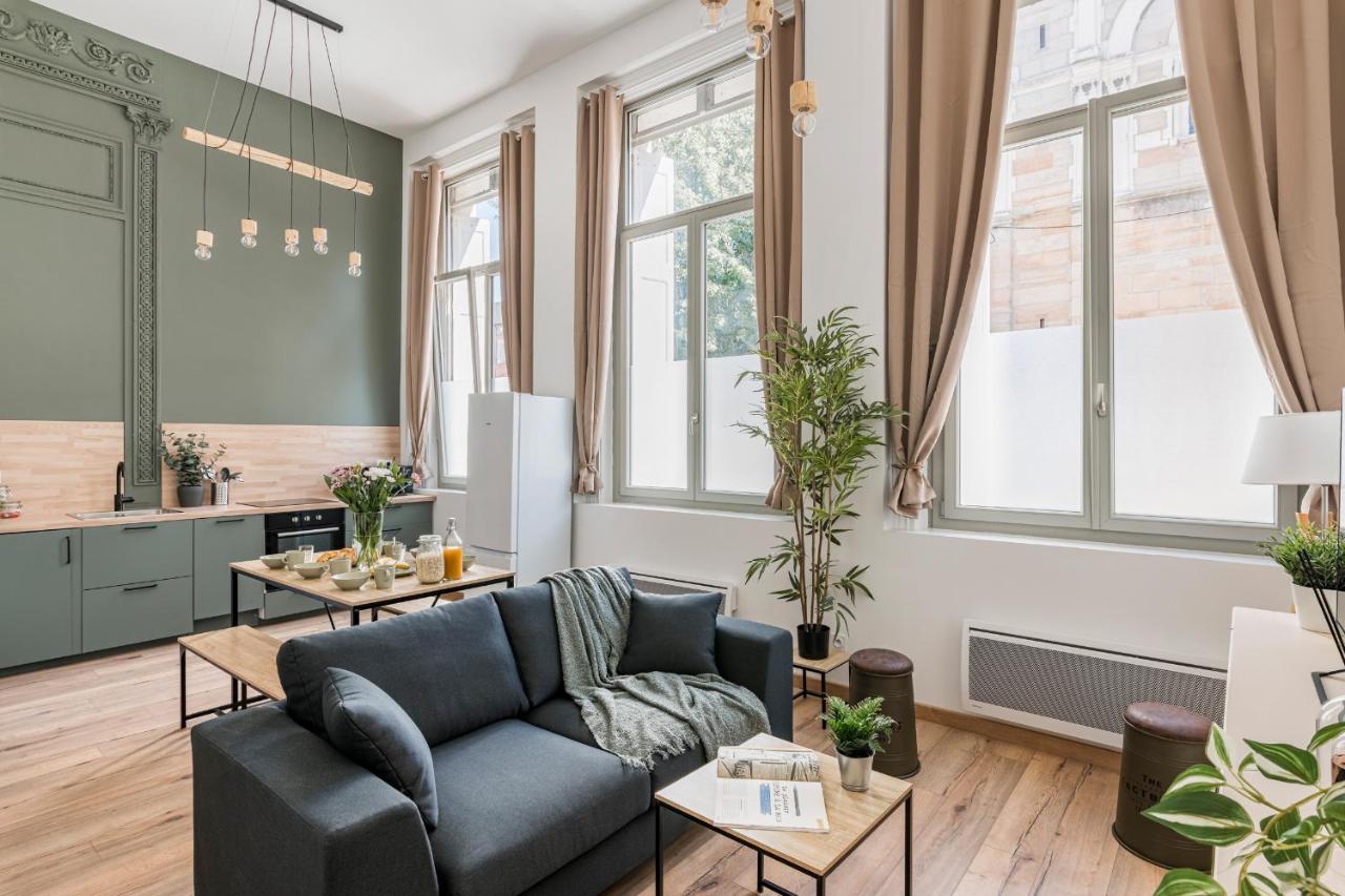 Charmant & Spacieux Appartement En Coeur De Ville Saint-Etienne  Exteriör bild